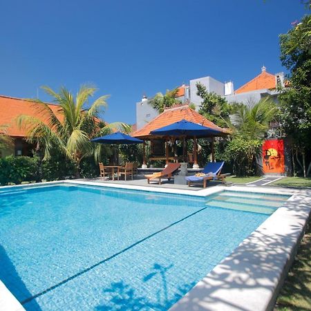 Graha Madesimon Hotel Ketewel Exterior photo