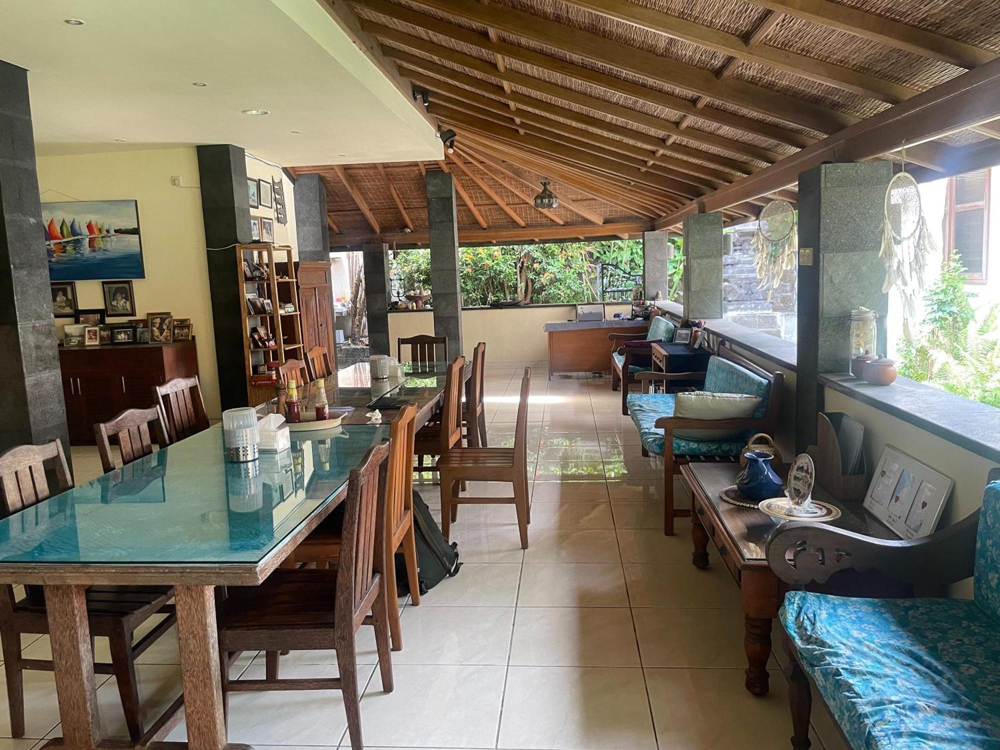 Graha Madesimon Hotel Ketewel Exterior photo