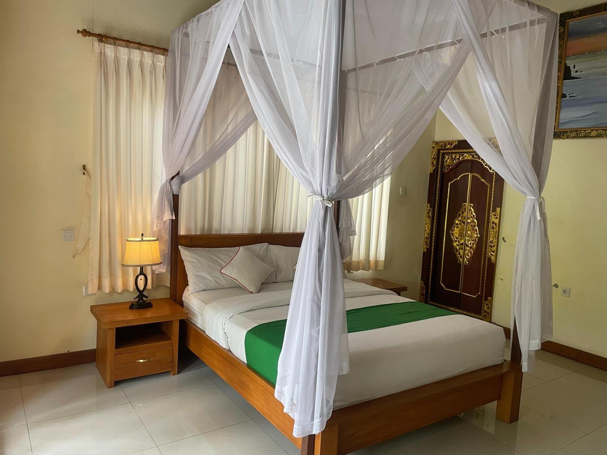 Graha Madesimon Hotel Ketewel Exterior photo