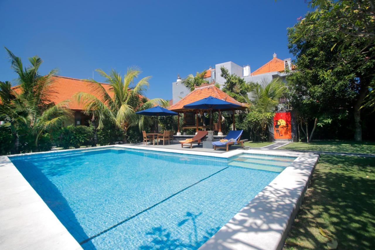 Graha Madesimon Hotel Ketewel Exterior photo