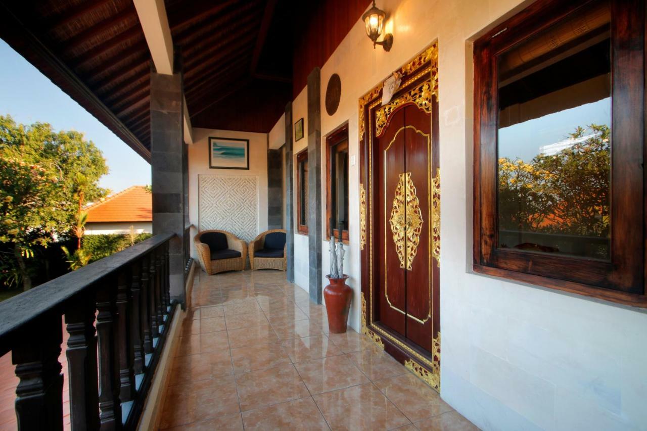 Graha Madesimon Hotel Ketewel Exterior photo